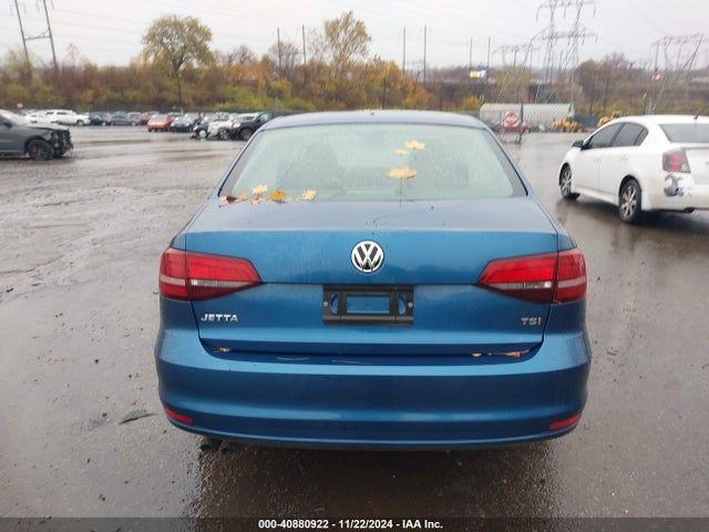 3VW2B7AJ7HM376039 Volkswagen Jetta 1.4t S
