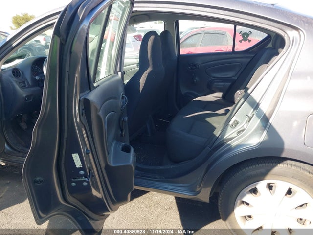 Nissan Versa 1.6 S 2016 3N1CN7AP8GL864880 Image 8