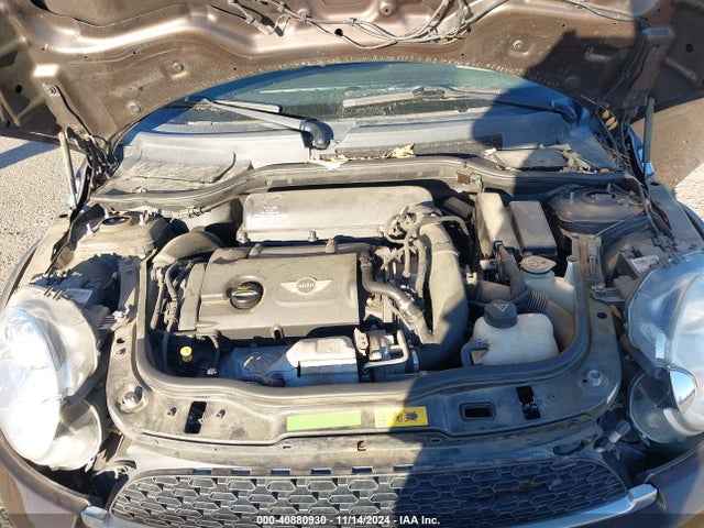 2011 MINI COOPER S CLUBMAN WMWZG3C50BTY30651 Photo 9