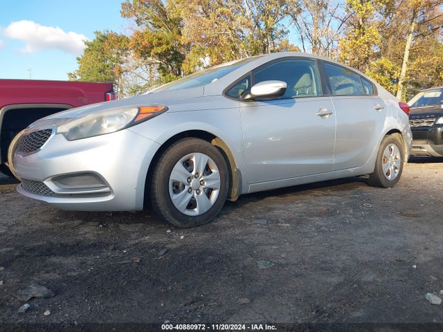 KIA FORTE LX 2015 KNAFK4A60F5280333 Image 2
