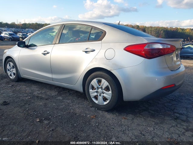 KIA FORTE LX 2015 KNAFK4A60F5280333 Image 3