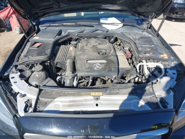 55SWF4JBXFU043382 Mercedes-Benz C 300 Luxury/sport