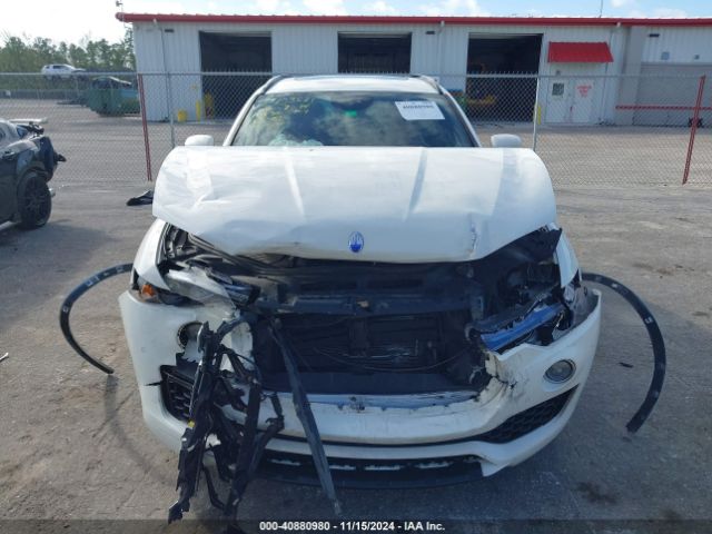 ZN661XUS5JX294501 Maserati Levante Gransport