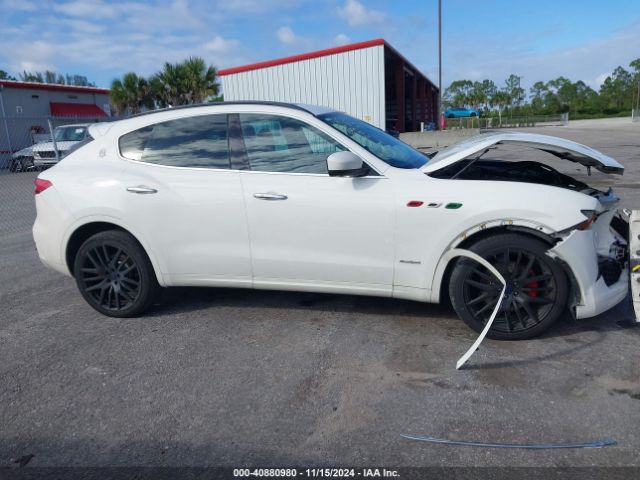 ZN661XUS5JX294501 Maserati Levante Gransport