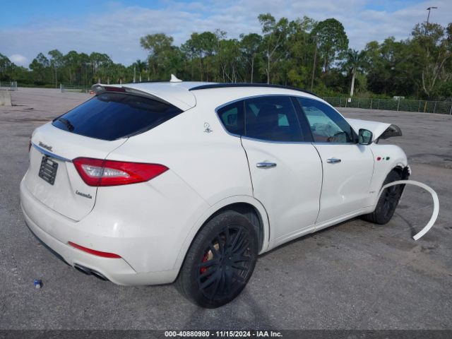 ZN661XUS5JX294501 Maserati Levante Gransport