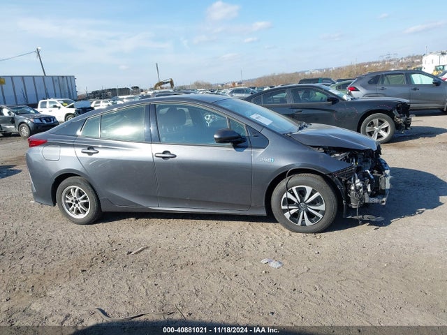 JTDKARFP4H3041305 Toyota Prius Prime Plus