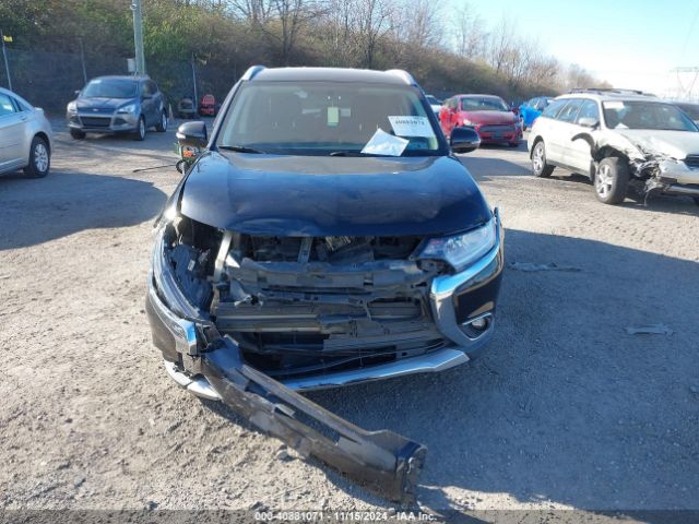 JA4AZ3A31HZ056163 Mitsubishi Outlander Se