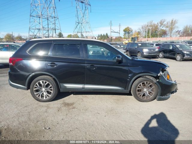 JA4AZ3A31HZ056163 Mitsubishi Outlander Se