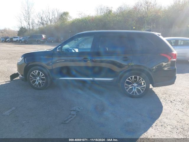 JA4AZ3A31HZ056163 Mitsubishi Outlander Se