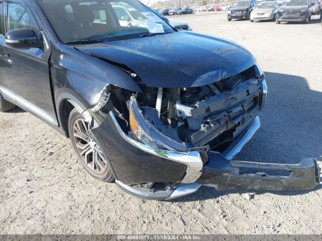 JA4AZ3A31HZ056163 Mitsubishi Outlander Se