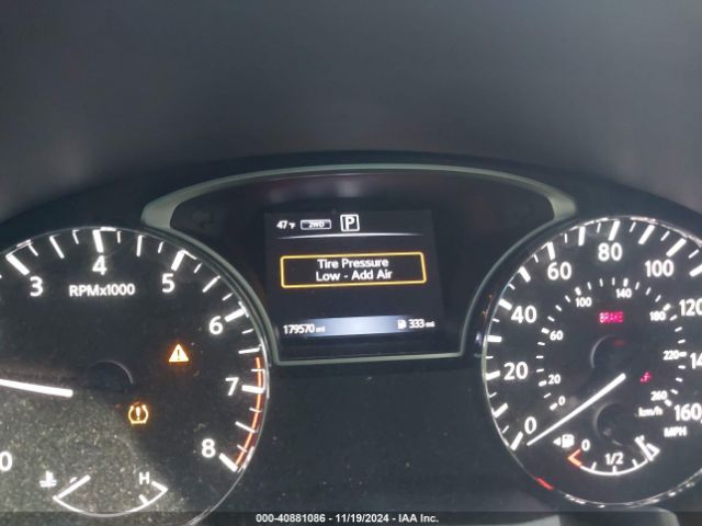 5N1DR2MM5HC688941 Nissan Pathfinder S