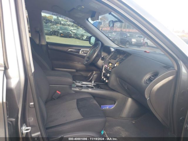 5N1DR2MM5HC688941 Nissan Pathfinder S