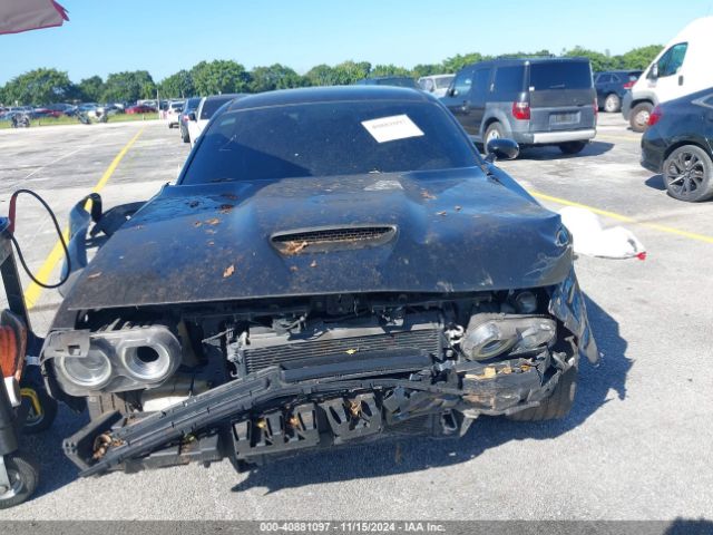 2C3CDZFJ4GH240748 Dodge Challenger R/t Scat Pack