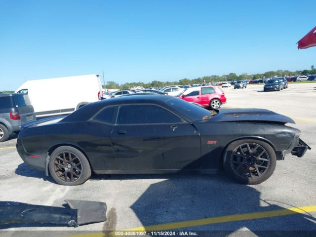 2C3CDZFJ4GH240748 Dodge Challenger R/t Scat Pack