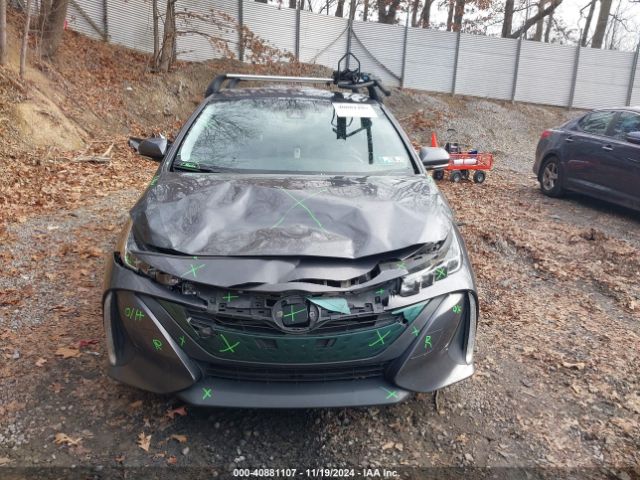 JTDKARFP3J3080697 Toyota Prius Prime Premium