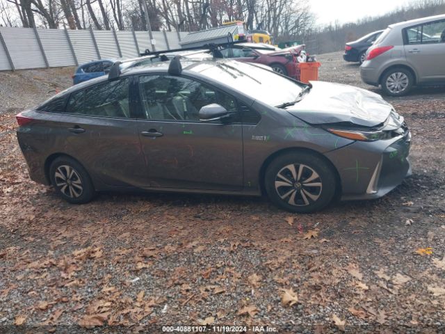 JTDKARFP3J3080697 Toyota Prius Prime Premium