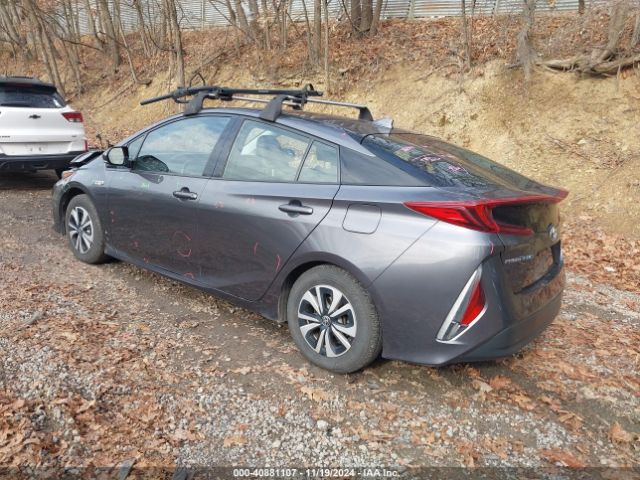 JTDKARFP3J3080697 Toyota Prius Prime Premium