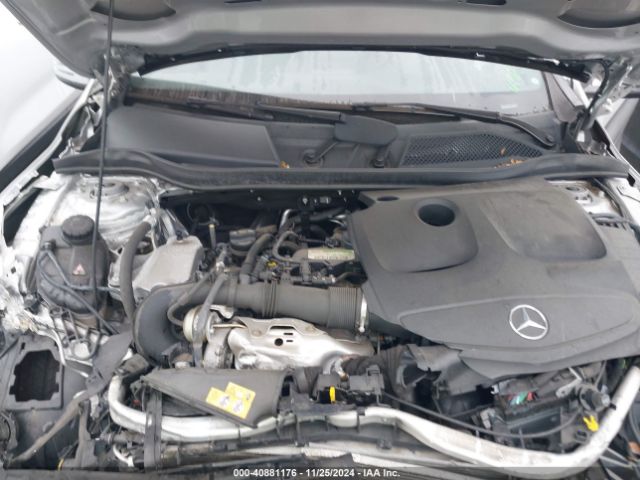 WDCTG4GB4JJ528895 Mercedes-Benz Gla 250 4matic