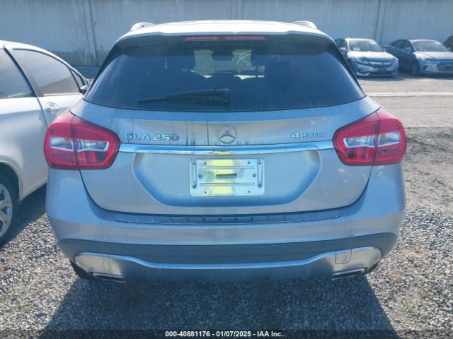 WDCTG4GB4JJ528895 Mercedes-Benz Gla 250 4matic