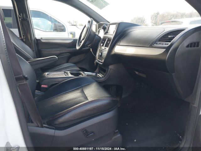2C4RDGEG7JR341493 Dodge Grand Caravan Gt