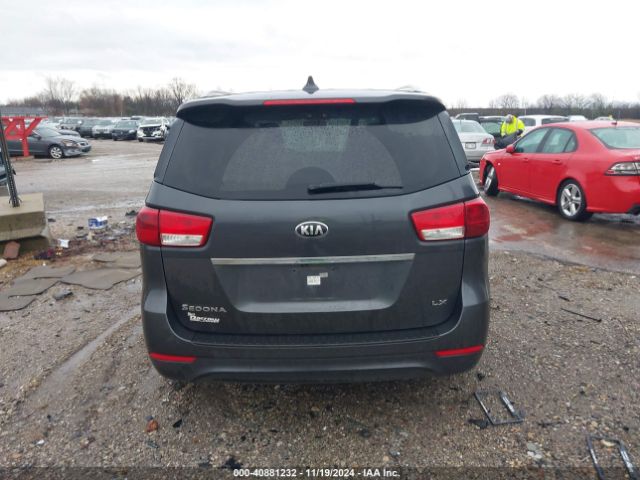 KNDMB5C17F6052373 KIA SEDONA LX
