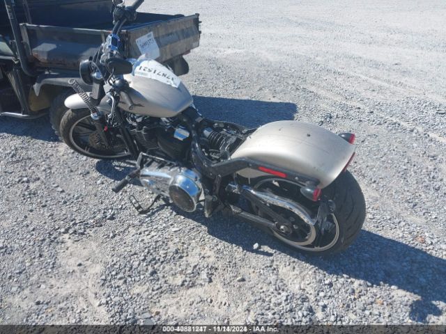 2018 HARLEY-DAVIDSON FXBR 1HD1YEJ17JC053407 Photo 2