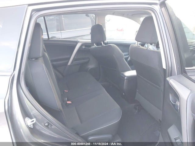 Toyota Rav4 Xle 2016 2T3WFREV2GW247382 Image 8