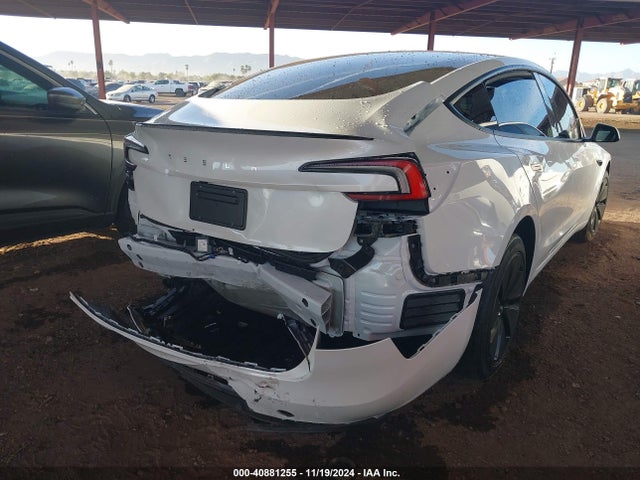 2024 TESLA MODEL 3 5YJ3E1EA0RF855902 Photo 3
