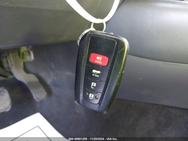 Toyota Corolla Hybrid Le 2022 JTDEAMDE2NJ048021 Image 11
