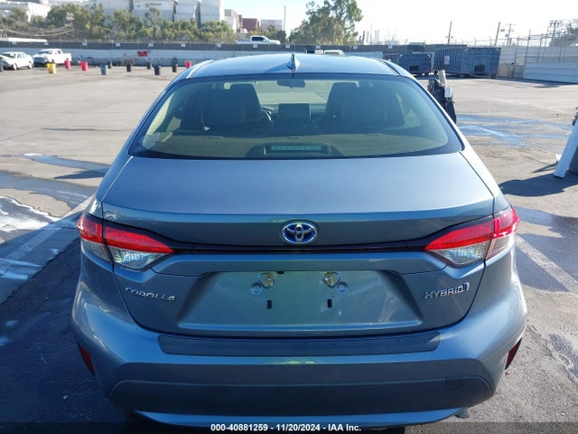 Toyota Corolla Hybrid Le 2022 JTDEAMDE2NJ048021 Image 17