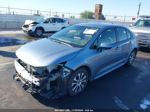 Toyota Corolla Hybrid Le 2022 JTDEAMDE2NJ048021 Image 2