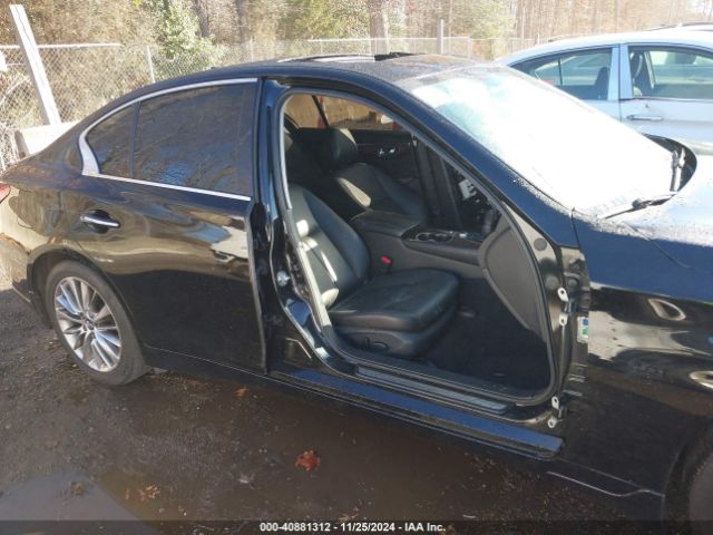 JN1EV7AR7JM438105 Infiniti Q50 3.0t Luxe