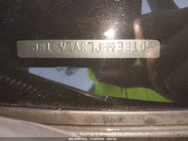 JN1EV7AR7JM438105 Infiniti Q50 3.0t Luxe