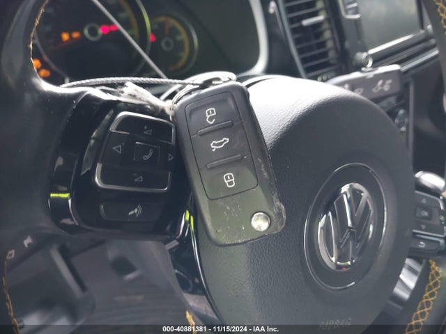 Volkswagen Beetle 1.8t Dune 2017 3VWT17AT4HM809017 Image 11