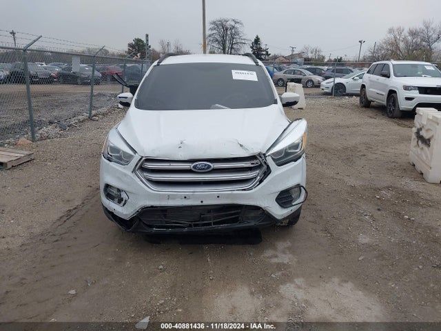 1FMCU0G94HUA55492 Ford ESCAPE SE
