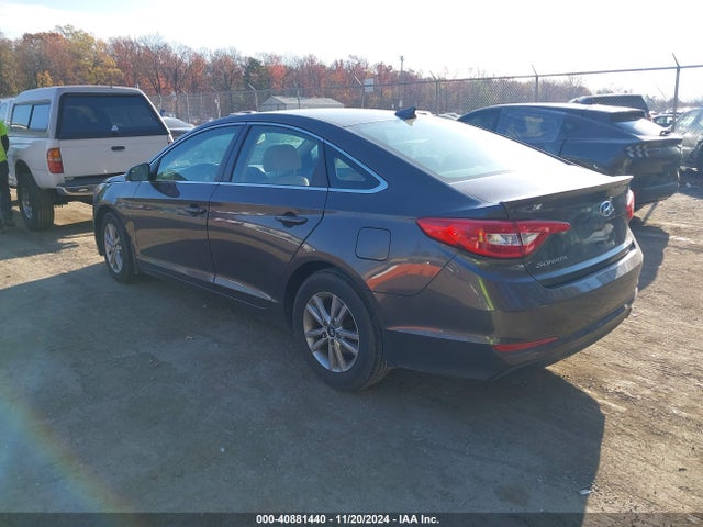 Hyundai SONATA SE 2016 5NPE24AF0GH435317 Image 3