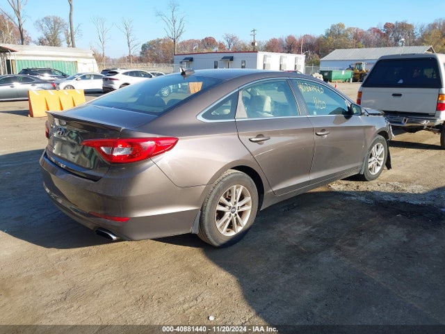 Hyundai SONATA SE 2016 5NPE24AF0GH435317 Image 4