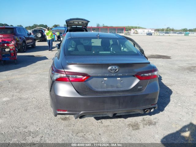 4T1G11AK6NU499366 Toyota CAMRY SE