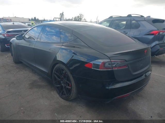 2013 TESLA MODEL S 5YJSA1DN3DFP10695 Photo 2