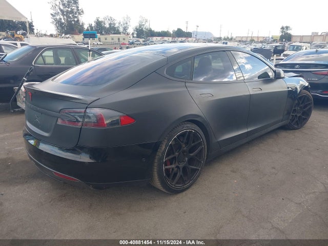 2013 TESLA MODEL S 5YJSA1DN3DFP10695 Photo 3