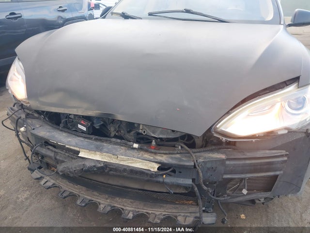 2013 TESLA MODEL S 5YJSA1DN3DFP10695 Photo 5