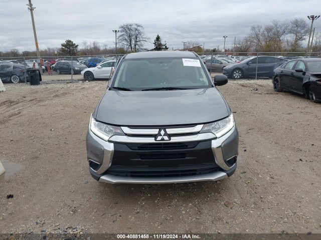 Mitsubishi Outlander Es 2017 JA4AZ2A33HZ028326 Image 12