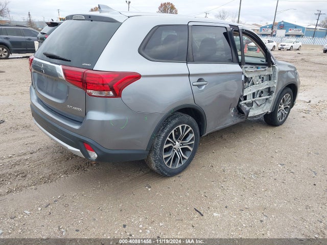 Mitsubishi Outlander Es 2017 JA4AZ2A33HZ028326 Image 4