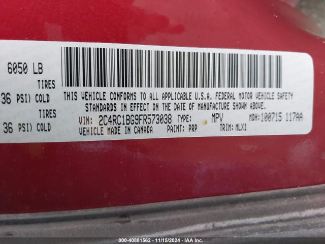 40881562 :رقم المزاد ، 2C4RC1BG9FR573038 vin ، 2015 Chrysler Town & Country Touring مزاد بيع