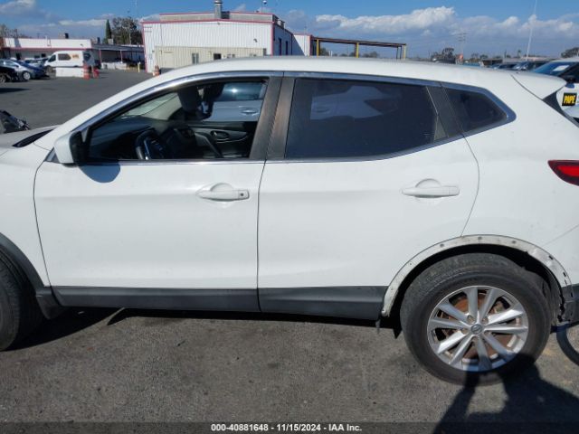 JN1BJ1CP9JW105710 Nissan Rogue Sport S