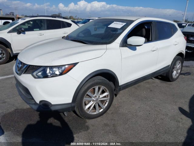 JN1BJ1CP9JW105710 Nissan Rogue Sport S