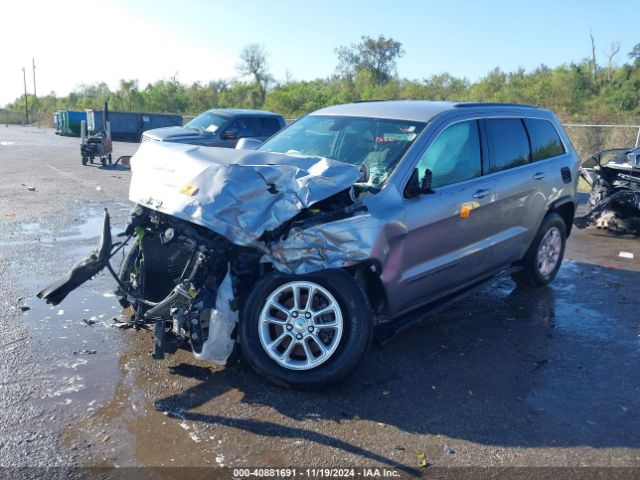 1C4RJEAGXJC277848 Jeep Grand Cherokee Laredo 4x2