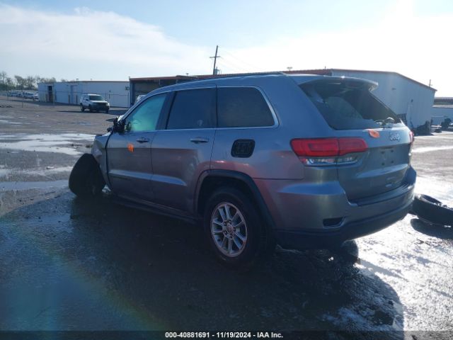 1C4RJEAGXJC277848 Jeep Grand Cherokee Laredo 4x2