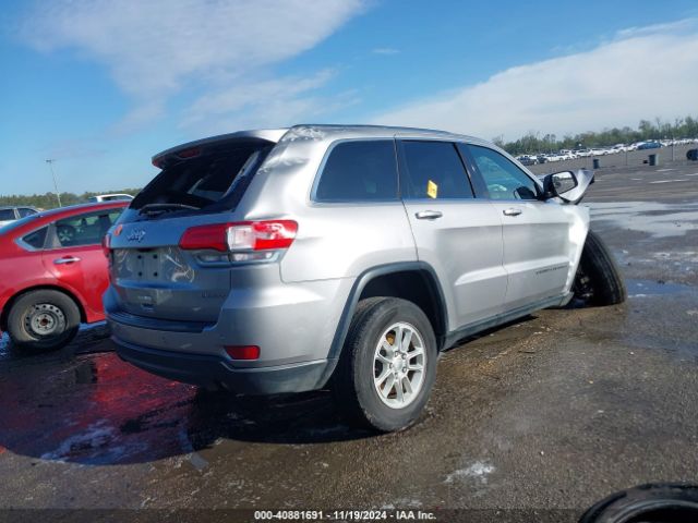1C4RJEAGXJC277848 Jeep Grand Cherokee Laredo 4x2