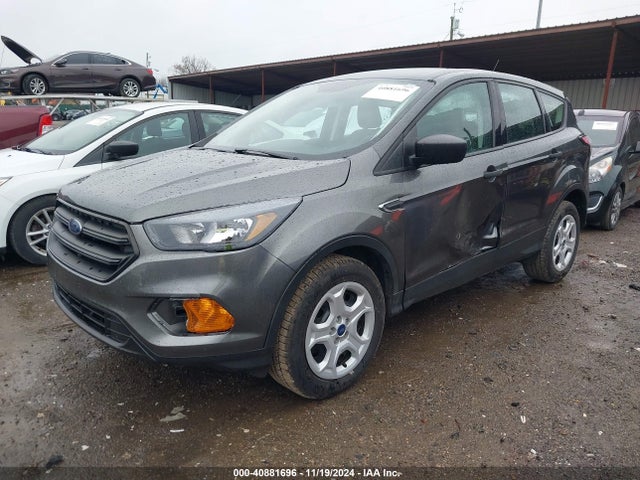 Ford ESCAPE S 2018 1FMCU0F74JUD56687 Image 2